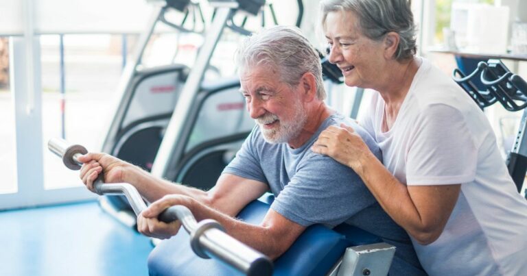 Musculação para idosos: Fortaleça sua saúde e qualidade de vida